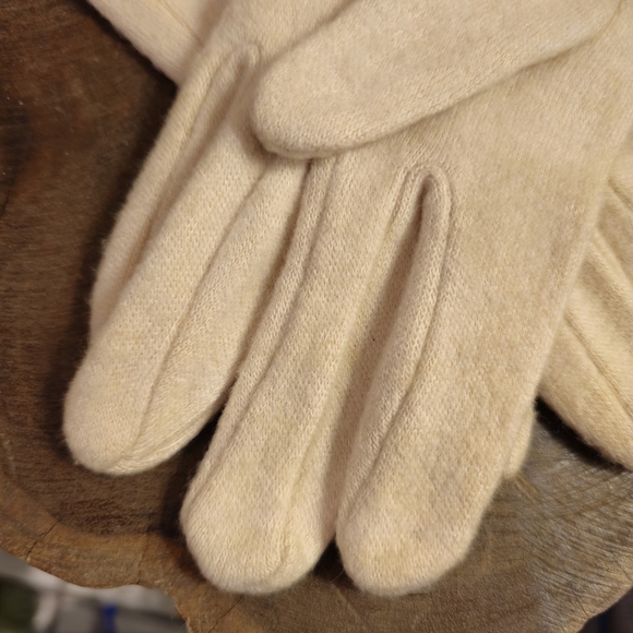 Soft bow gloves - Picture 11 of 12